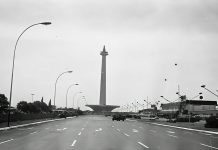 Undang-Undang Nomor 8 Tahun 1974 tentang Pokok-Pokok Kepegawaian